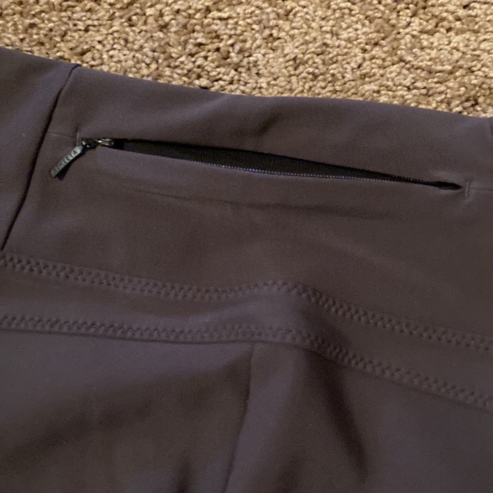 ATHLETA BROWNISH/PLUM ATHLETIC JOGGER. HUGS YOUR BODY. NICE PANTS! SIZE M. NWOT - Picture 8 of 9